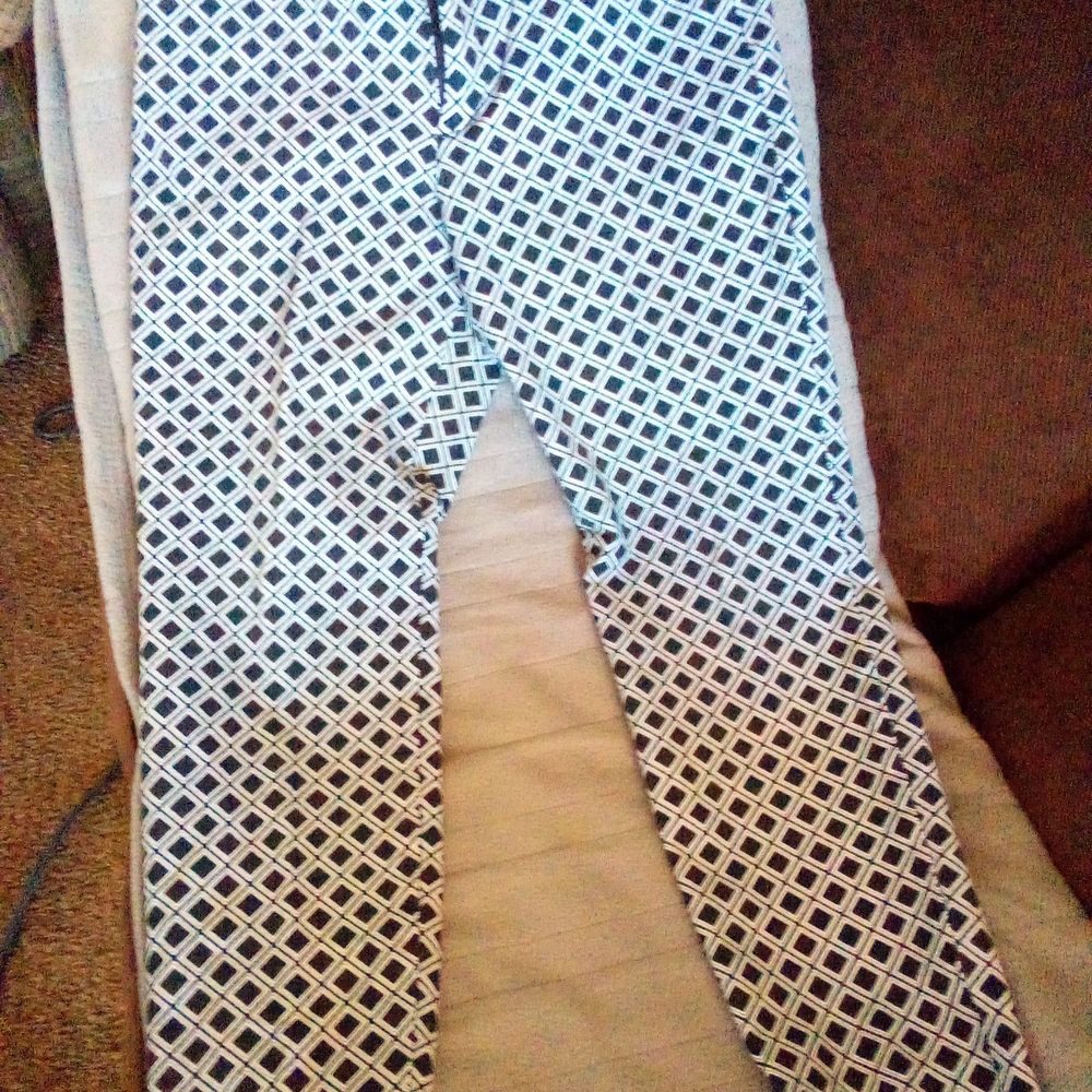 Old Navy Black and White Polka Dot Capris